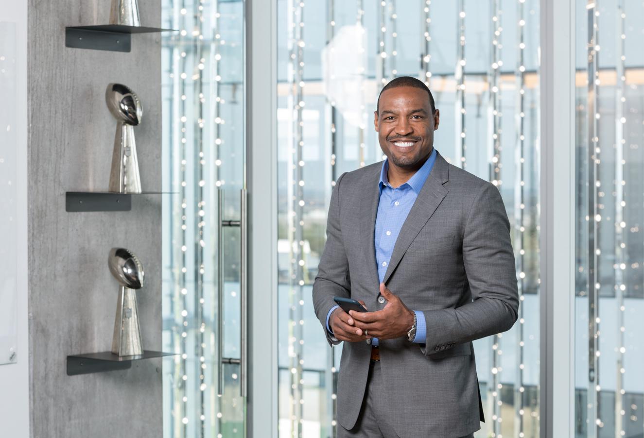 Former Dallas Cowboy Darren Woodson Leaves ESPN For Commercial Real Estate
