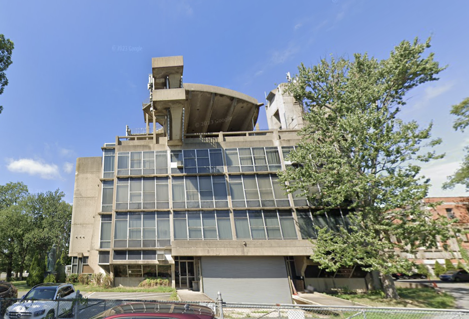 2187 Victory Boulevard in Westerleigh, Staten Island, which changed hands from one nonprofit to another this week for $17M.