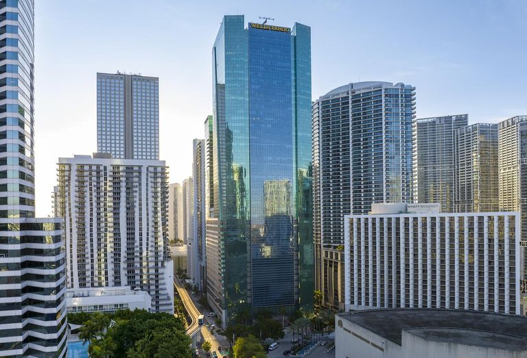 Wells Fargo Center Downtown Miami 333 Southeast 2nd Ave