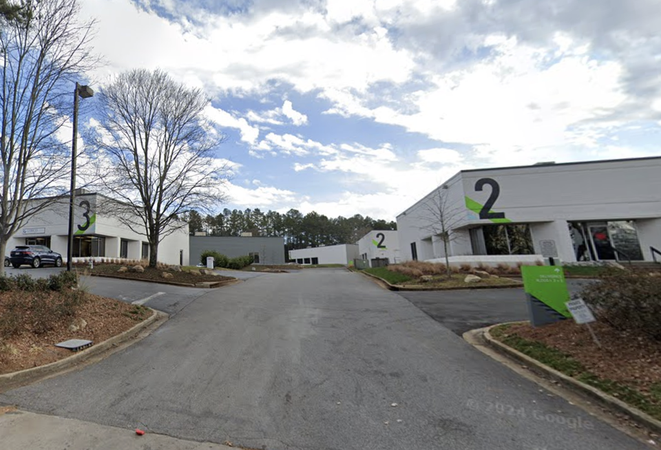 8601 Dunwoody Place