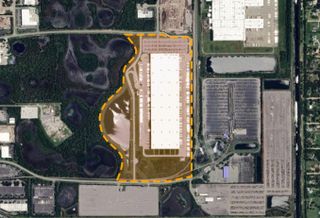 Amazon Fulfillment Center - 14490 Corporate Rd North - Jupiter - Hillwood - Perot