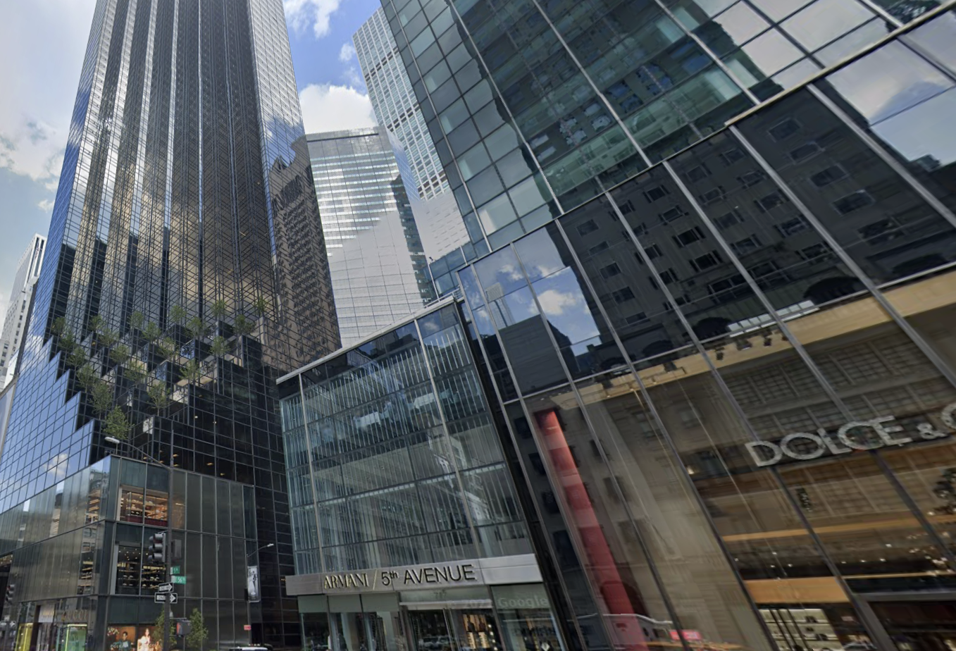 717 Fifth Ave., part of the quarter's biggest sale when Kering bought 715-719 Fifth Ave. for $963M, according to data from Avison Young.