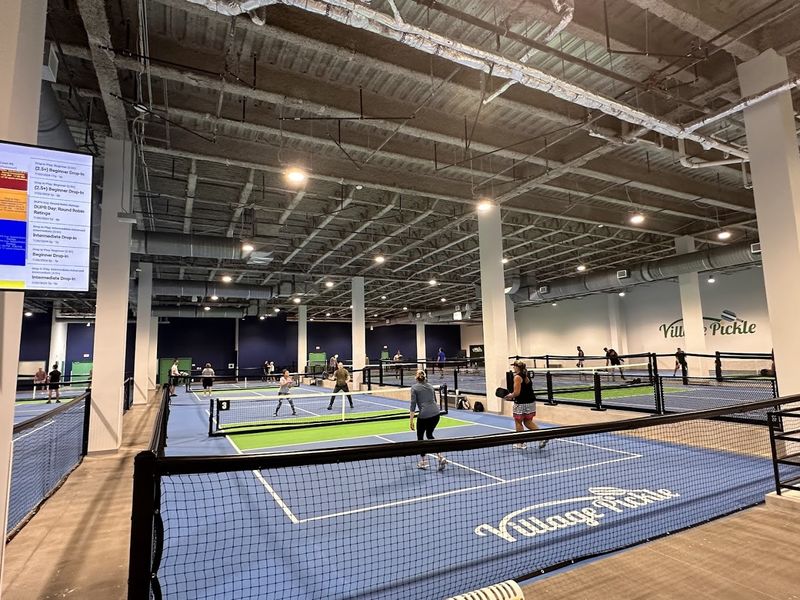 Pickleball Open Bar & Happy Hour Schmooze