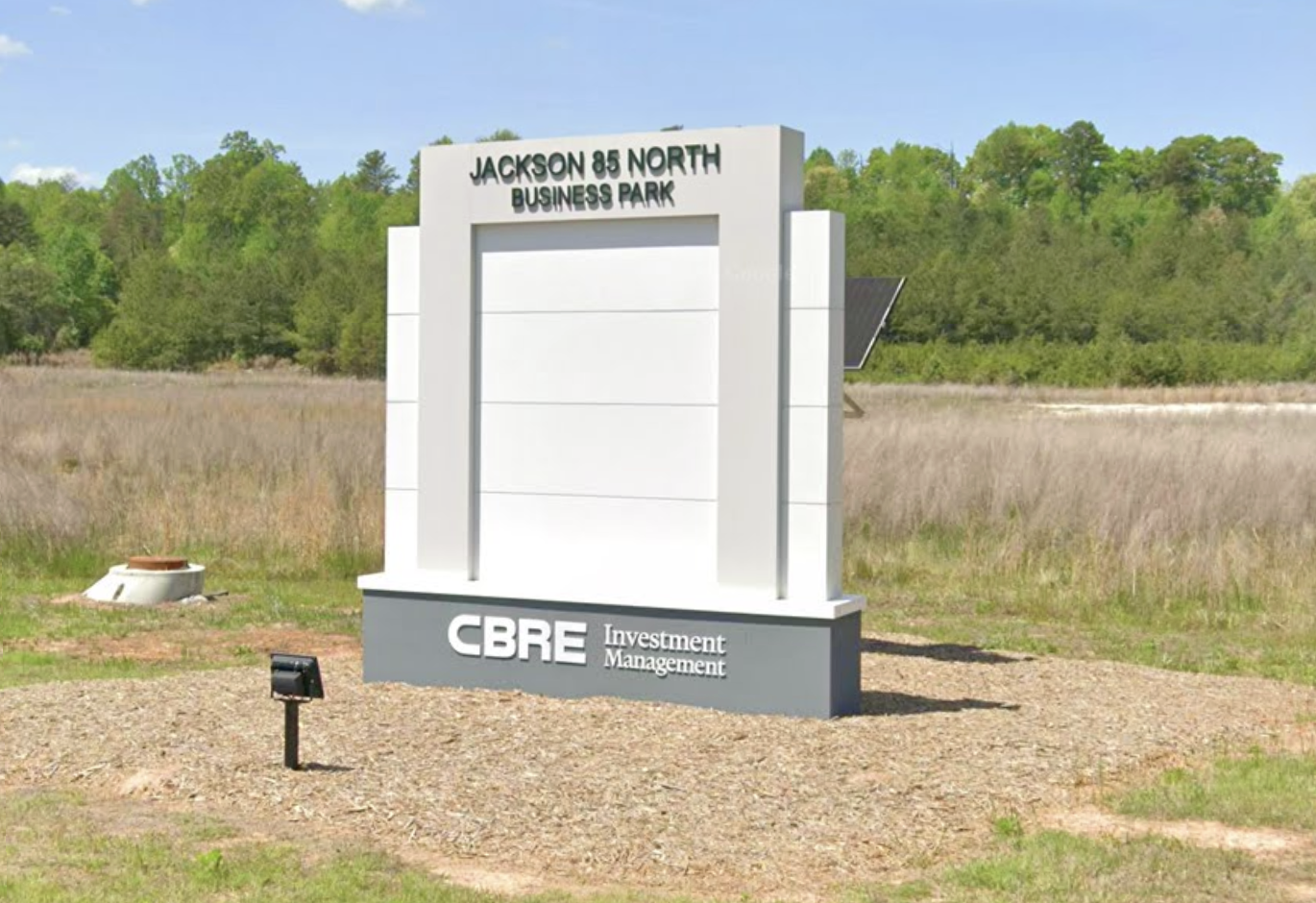 Sign for Jackson 85 North Business Park in Pendergrass, Georgia.