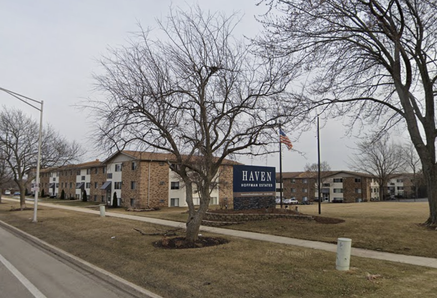 This Week's Chicago Deal Sheet: 550-Unit Multifamily Building Changes Hands For $75.8M