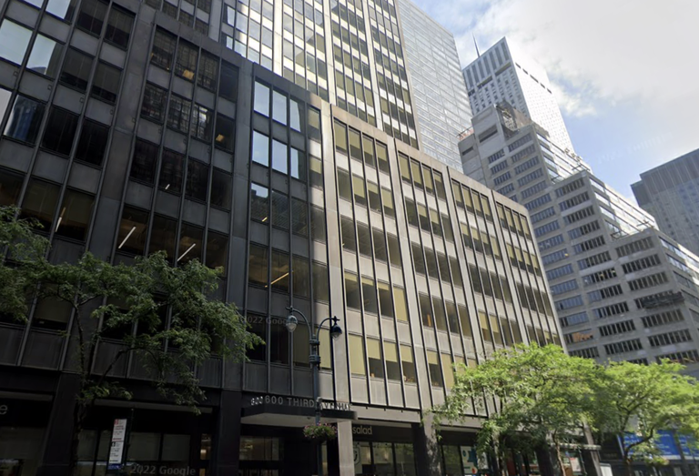 L&L Holdings Co.'s 600 Third Ave., where law firm Polsinelli PC expanded its footprint this week.