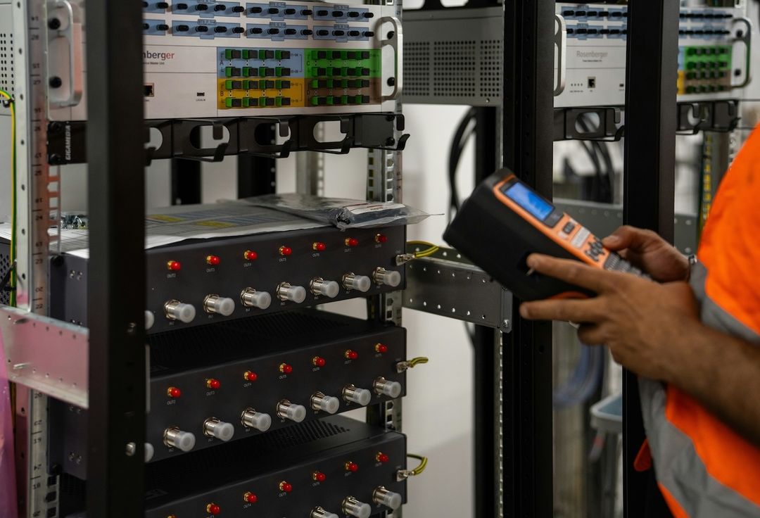 CBRE Buys Onnec Group for One Billion Dollars to Control Data Center Lifecycle
