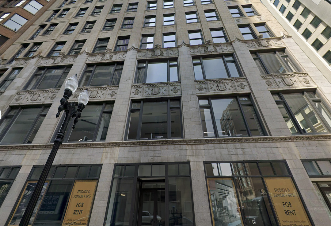 Lindy Communities Moves to Foreclose on 330 South Wells Office Conversion