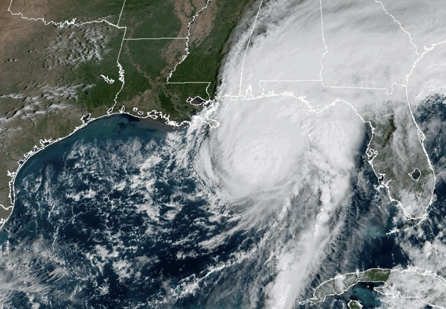 Satellite image of Hurricane Isaias