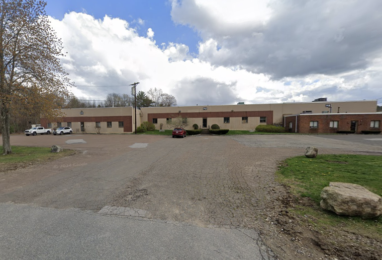 144-154 Rangeway Road in Billerica.