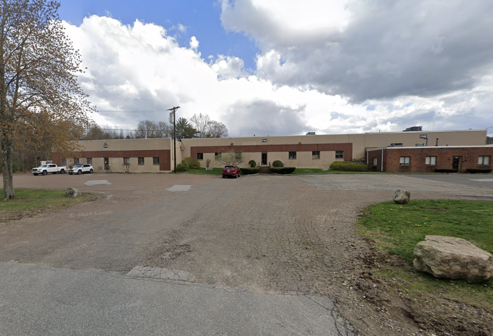 144-154 Rangeway Road in Billerica.