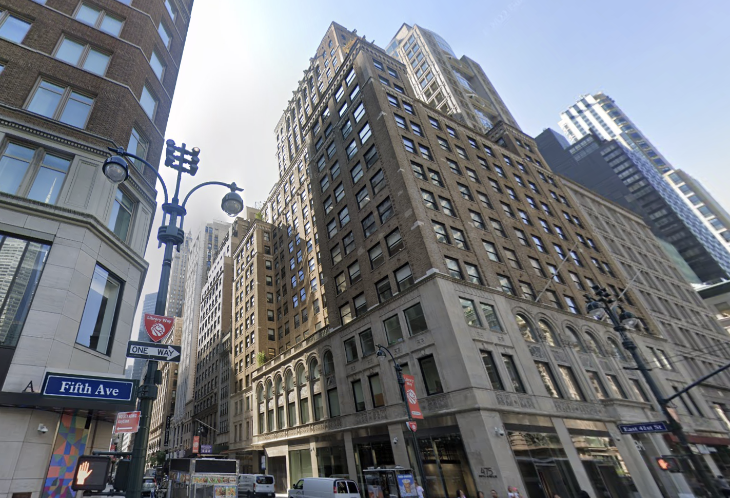 475 Fifth Ave., which RFR acquired for $291M in 2022 and is now allegedly in default on one of its loans, new court filings show.