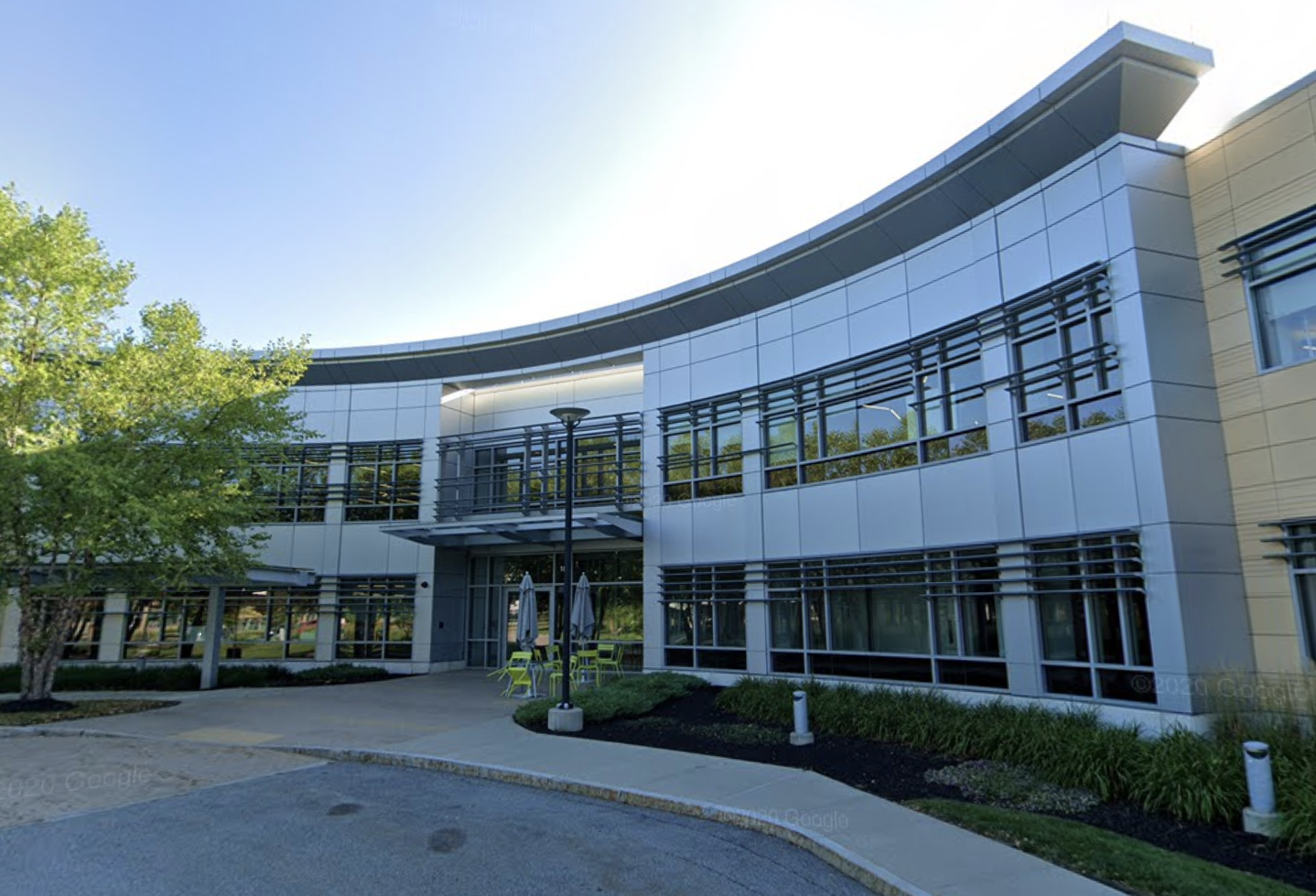 Tech Company Renews 320K SF Waltham Lease