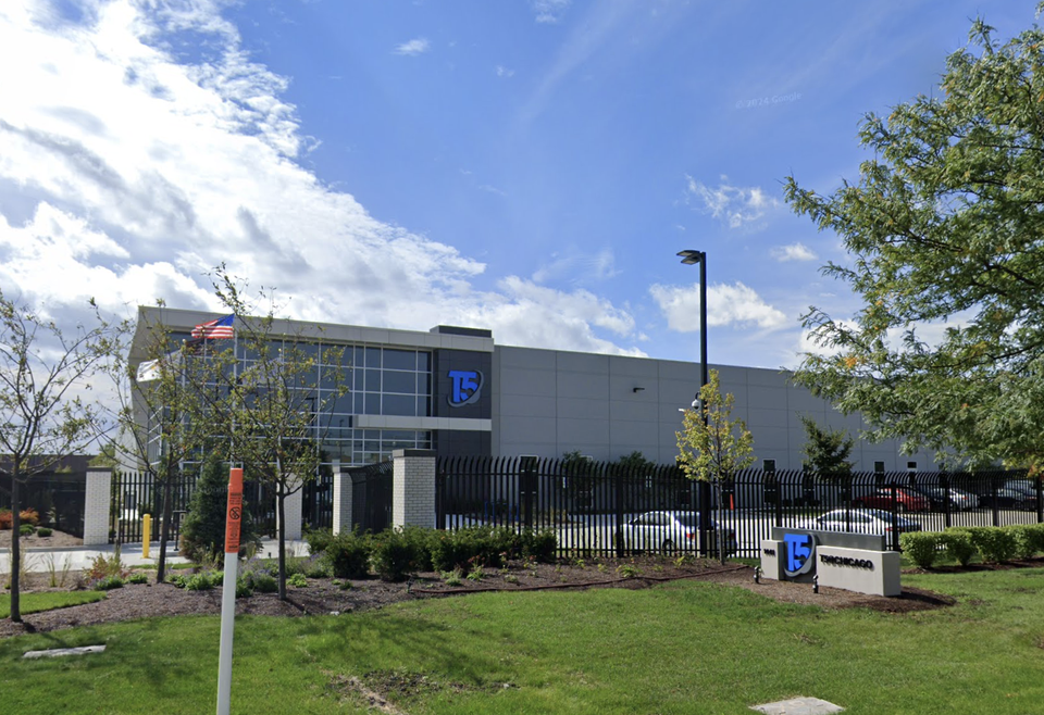T5 Data Center 1441 Touhy Ave.