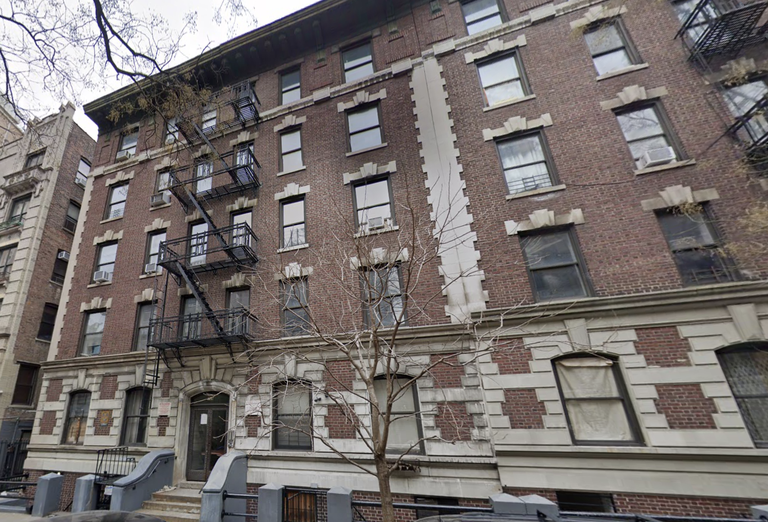 709 W 170th St., one of two properties where landlord Daniel Ohebshalom has allegedly amassed almost 700 violations.