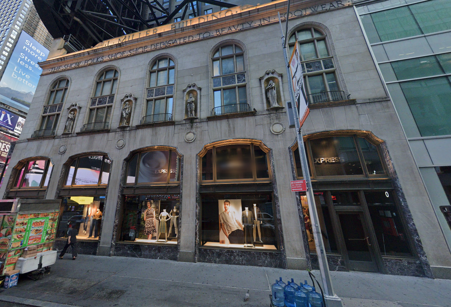 1552 Broadway in Times Square is a landmark at the corner of West 46th Street in Times Square.