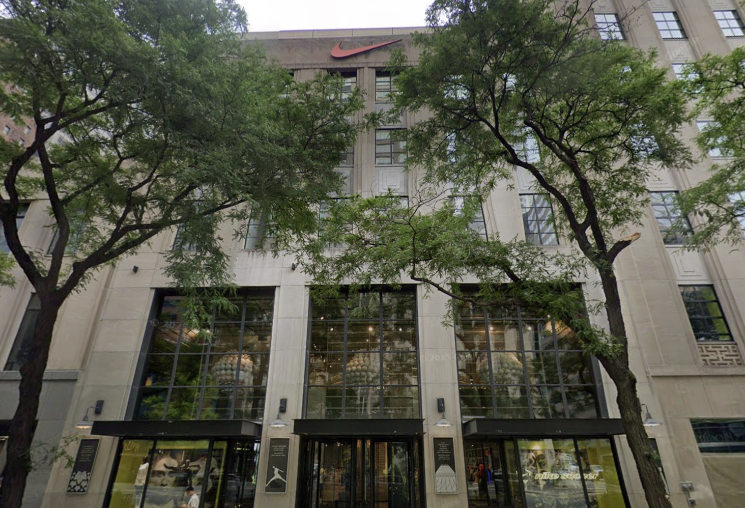 Developer Proposes 500-Unit Apartment Tower On Michigan Avenue