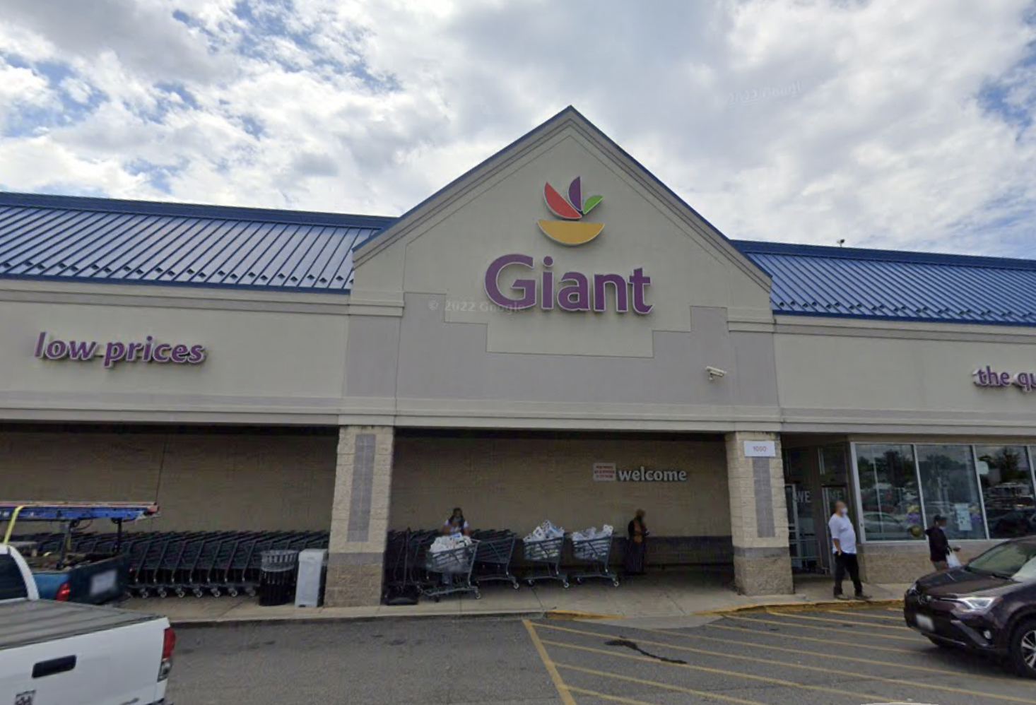 Supermarket Chain Closing Fulfillment Centers Across Mid-Atlantic