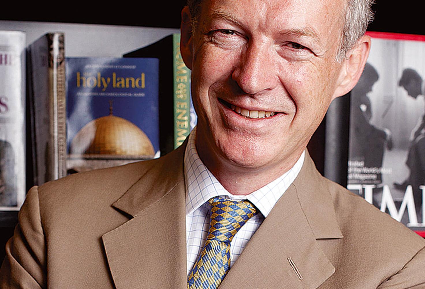Barnes & Noble CEO