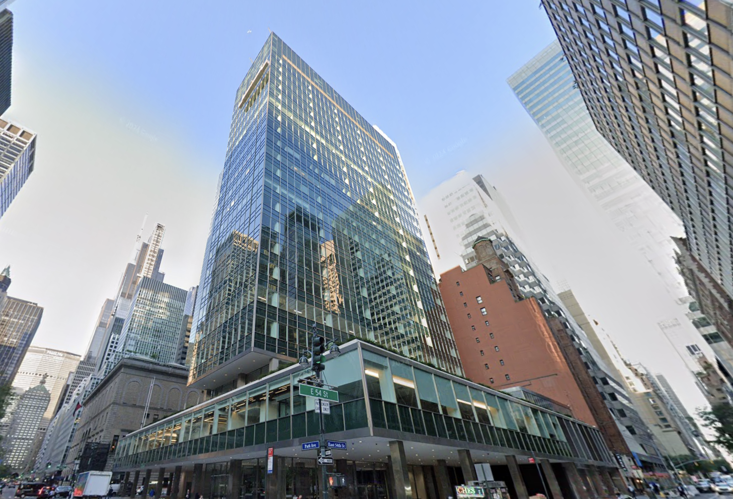 The 270K SF Lever House, at the intersection of Park Avenue and East 54th Street in Manhattan.