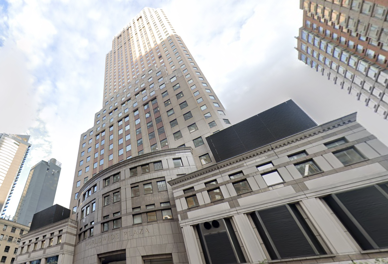 Debt backed by Worldwide Plaza, at 825 Eighth Ave., has gone into special servicing following a default by SL Green and RXR Realty.