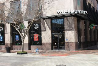 Marky Mark, Jerry Jones And Burgers Collide In New Restaurant