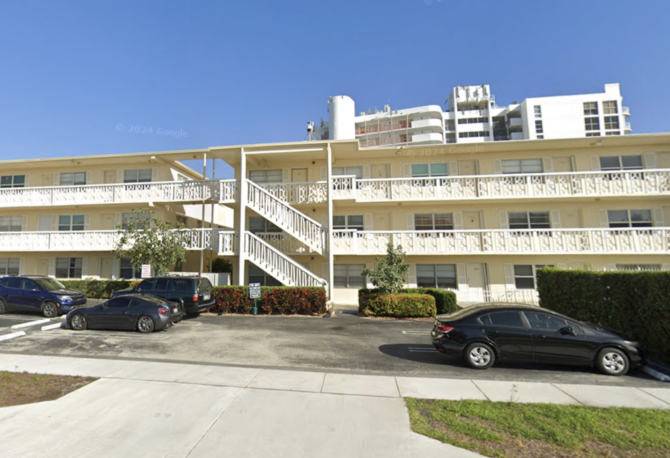 3915 S Flagler Dr, Southbridge Condo