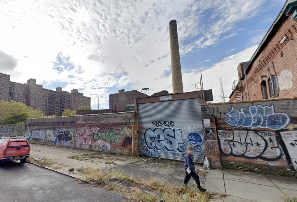 The site of the former Spice Factory, 124-130 Montgomery St., where a previously proposed development threatened to cast a shadow over the Brooklyn Botanical Gardens, changed hands again this week.