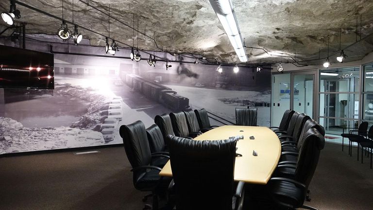 Bluebird conference room 