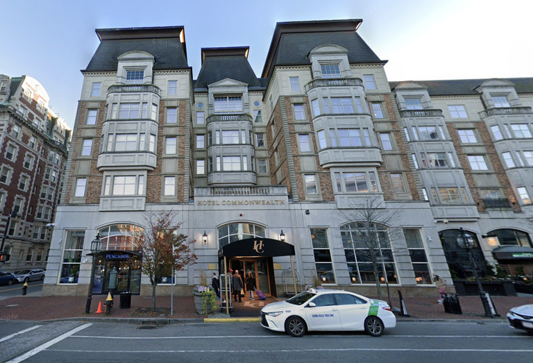 Hotel Commonwealth