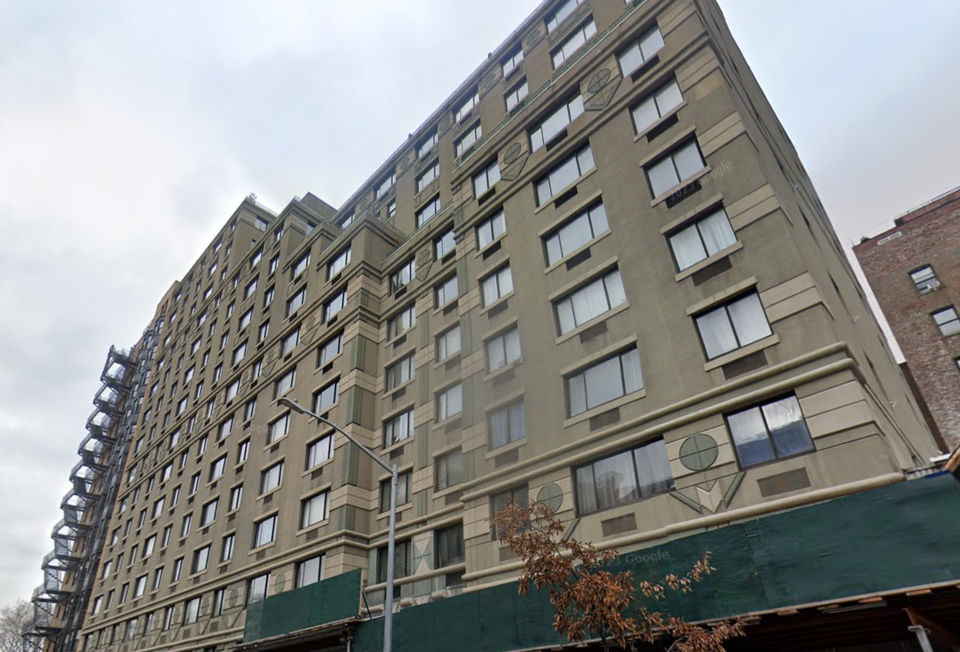 Pinnacle Group's luxury Upper West Side rental property Hudson Park, located at 323 West 96th St., where this week Starwood Mortgage Capital agreed to provide a $65M refinancing loan.