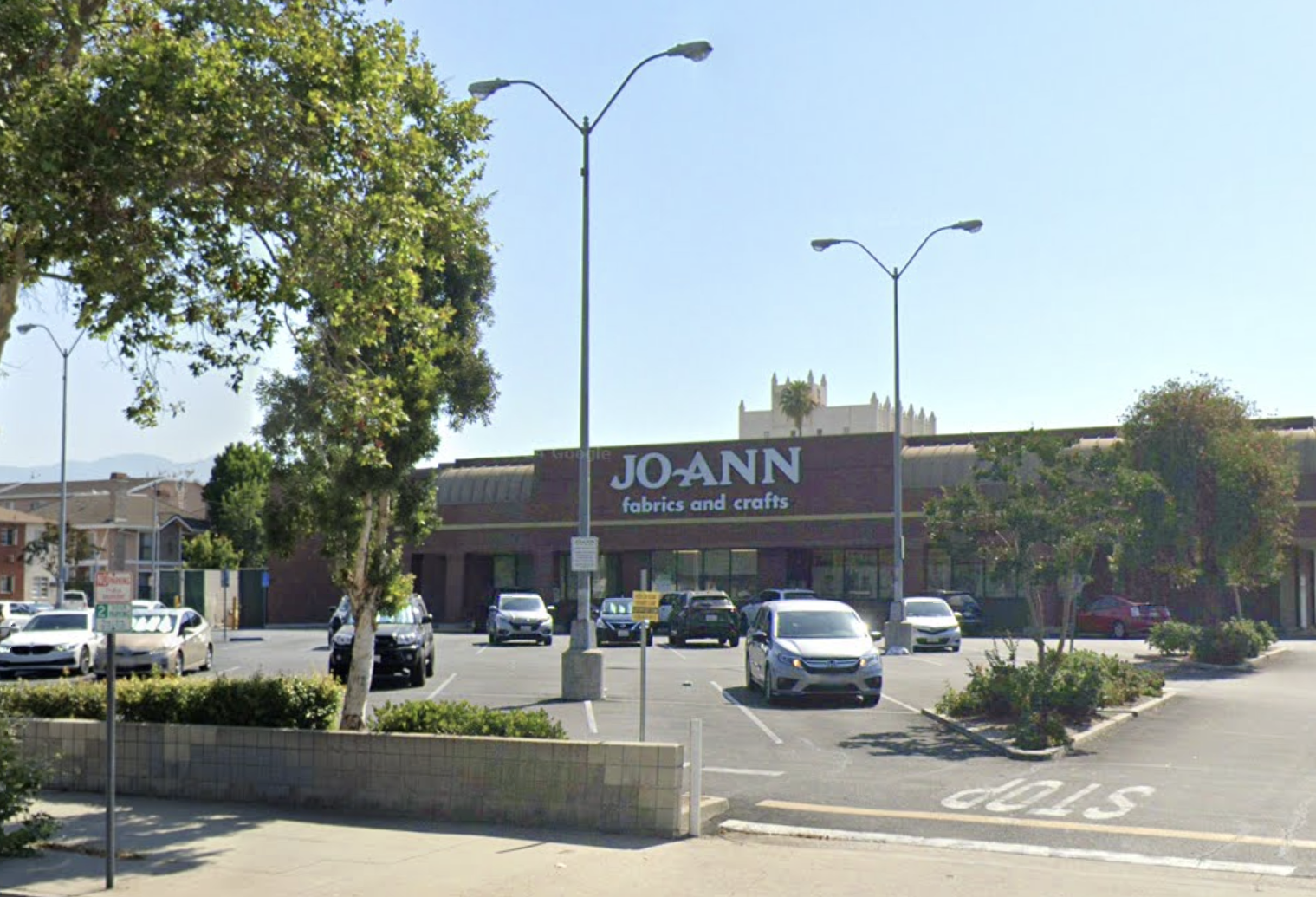Former Joann In Glendale Sells For $24M: The Los Angeles Deal Sheet