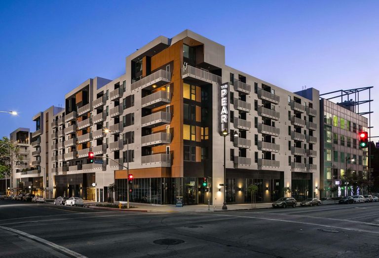 The Pearl in Koreatown 