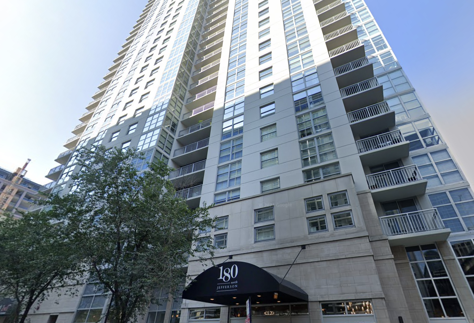 This Week's Chicago Deal Sheet: JLL Sells 28-Story Apartment Tower For $20M Off 2016 Purchase Price