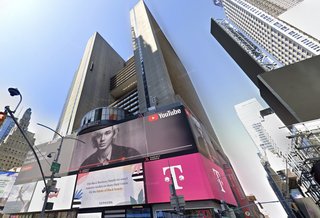 Largest U.S. Hotel REIT Lowers Guidance In Anticipation Of 'Mild Slowdown'