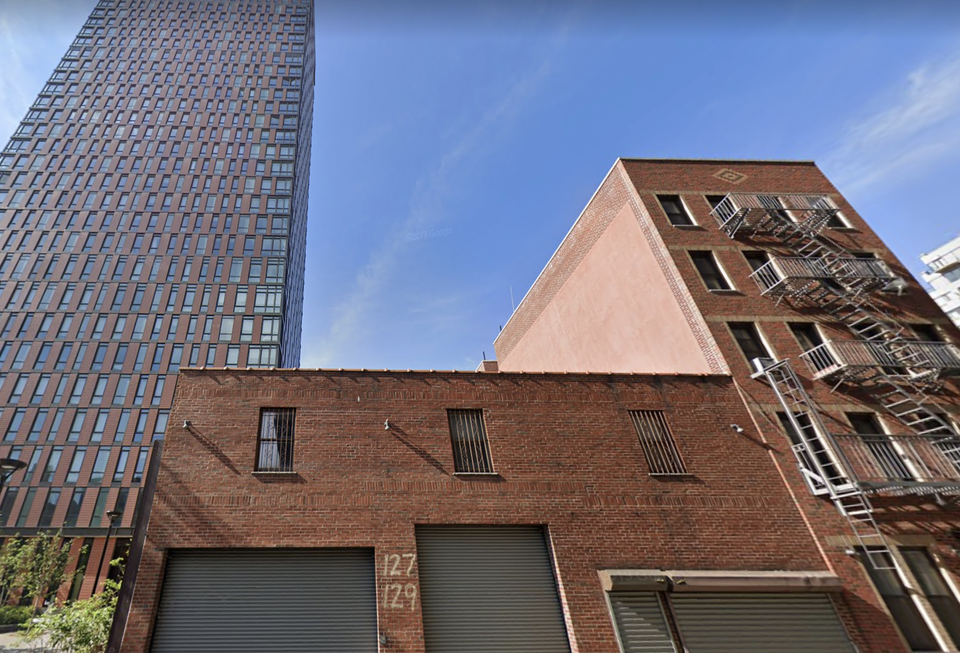 127 Concord St.