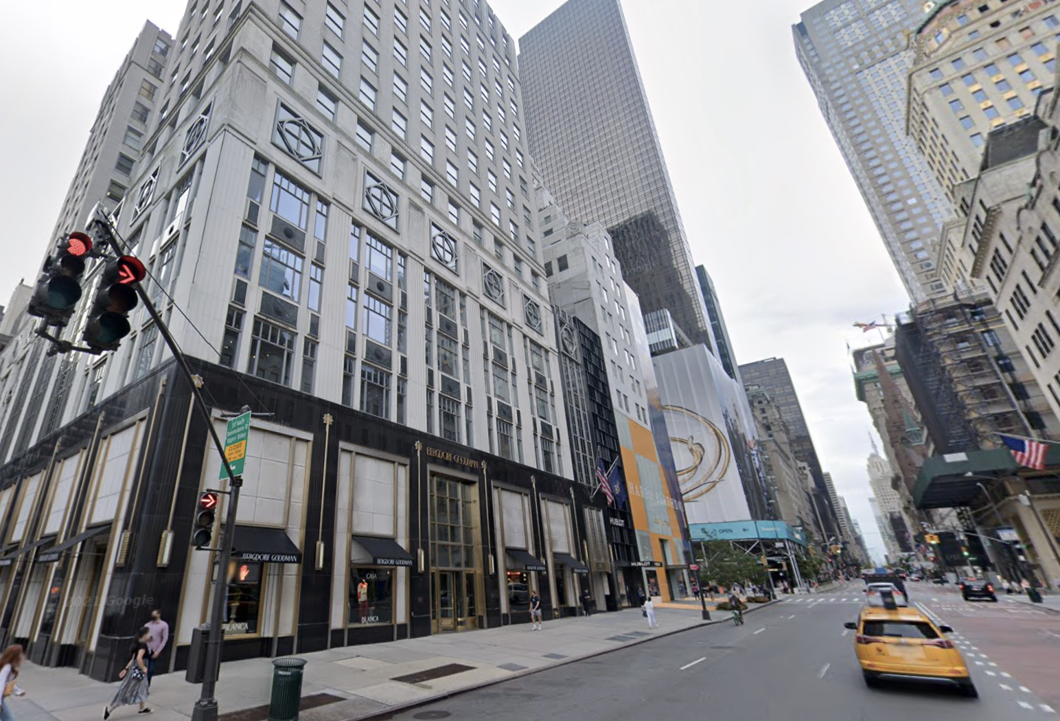 Paramount Group's 745 Fifth Ave., where luxury fashion house LVMH is reportedly exploring an acquisition. 