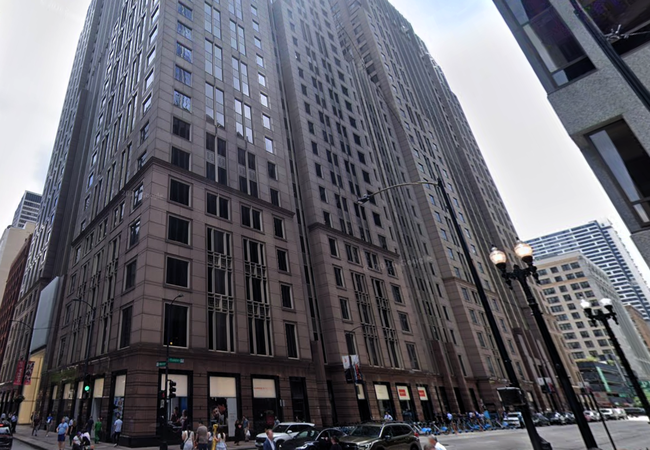 The exterior of two buildings in downtown Chicago