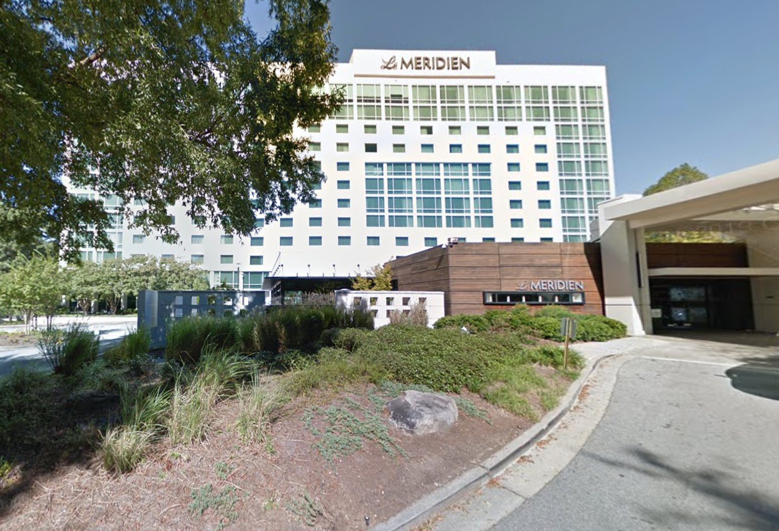 Starwood Sells Le Méridien Perimeter Hotel
