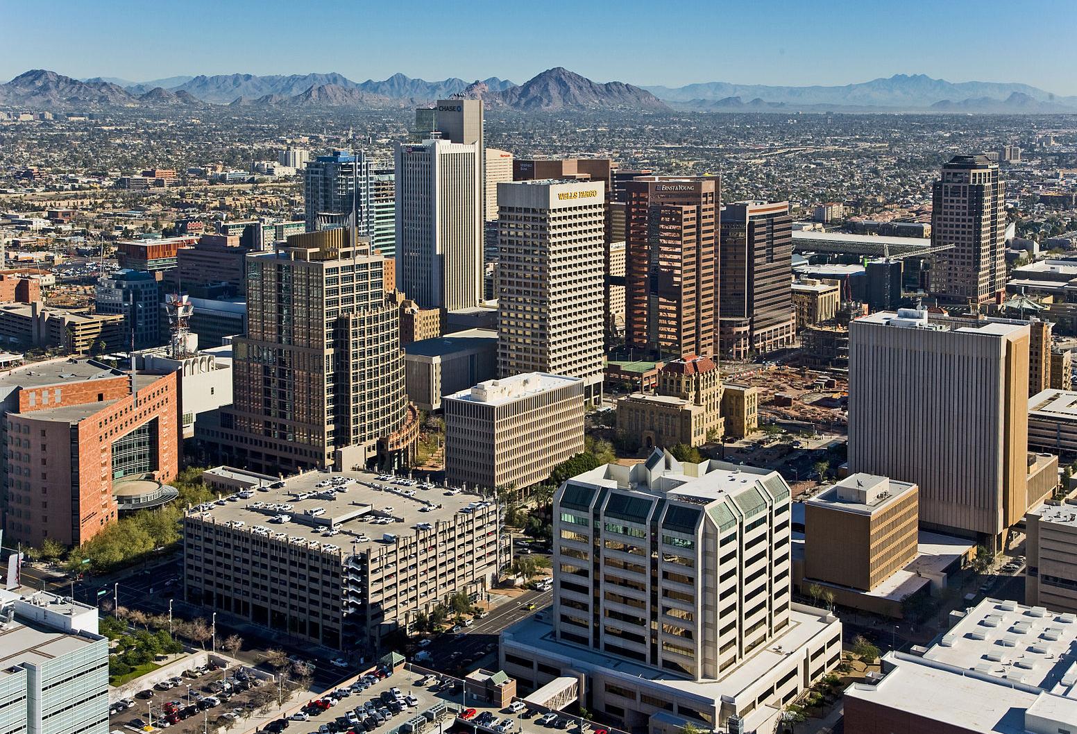 Vantage Lands $735M Loan To Refinance New Phoenix Campus