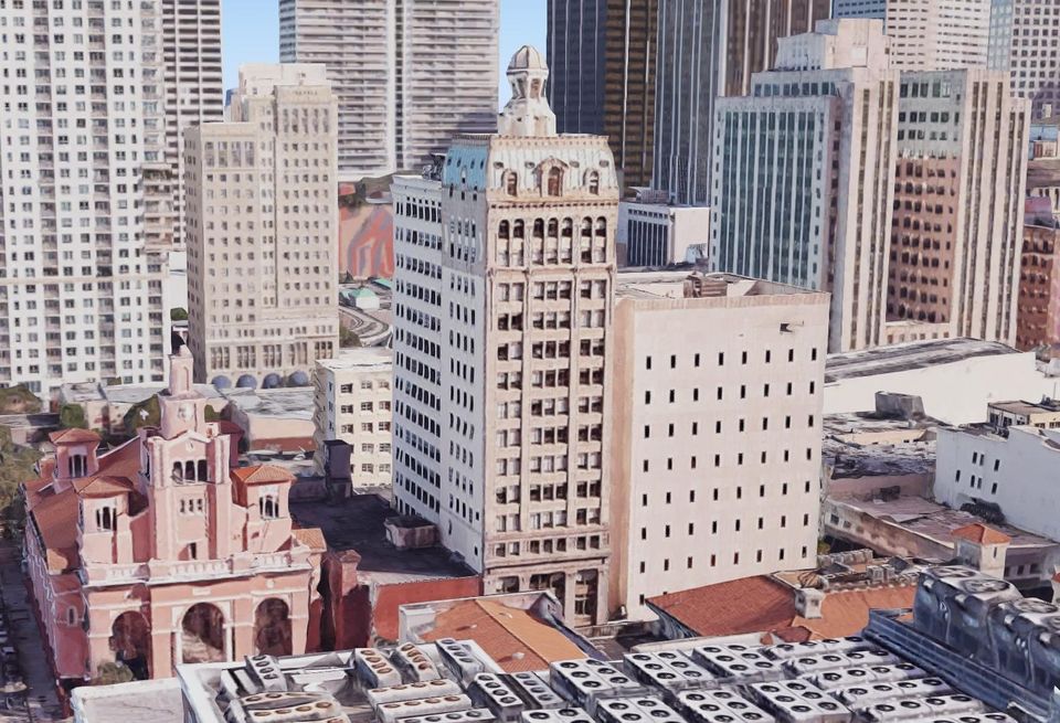 Downtown Miami Security Building 117 NE 1st Ave Venture X Vast Coworking WeWork Fuse Group