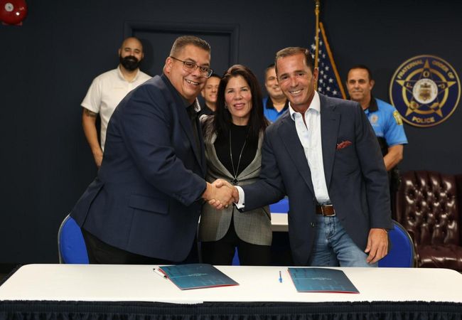 Pablo Castro's Lawyers Quit HueHub Suit, Citing 'Irreconcilable Differences'