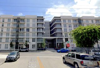 Century Homebuilders 811 NW 43rd Ave 850 Living Miami Lument