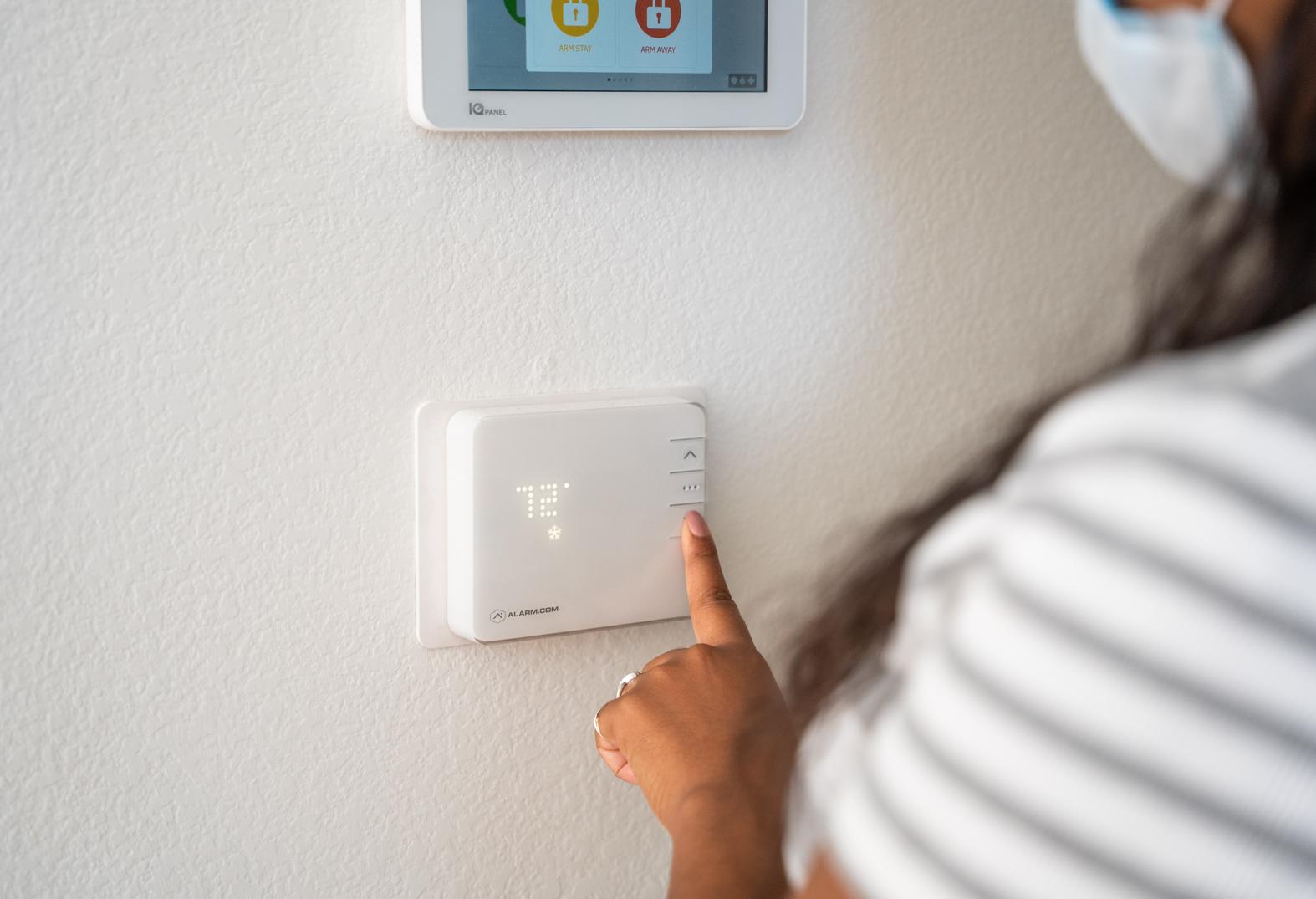 How Smart Tech Drives NOI For Multifamily Even In An Economic Crunch