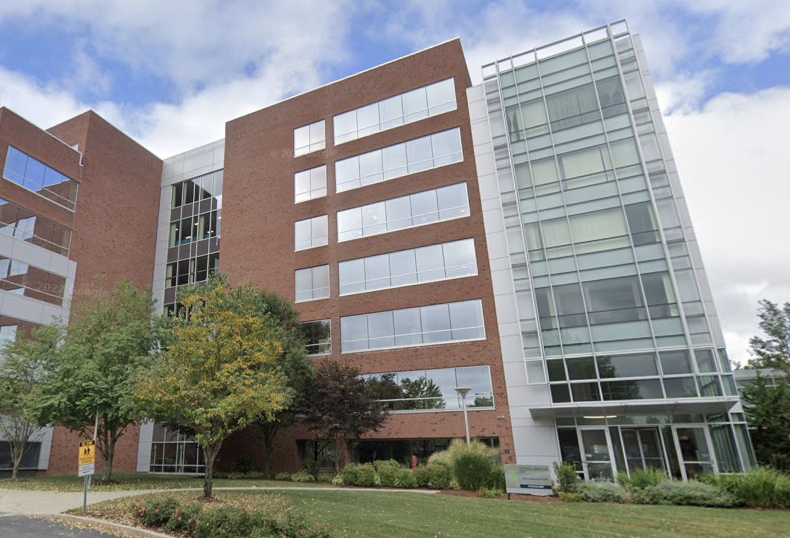 Alcresta plans to consolidate its workforce into office and lab space at Jumbo Capital's Stony Brook Office Park in Waltham.