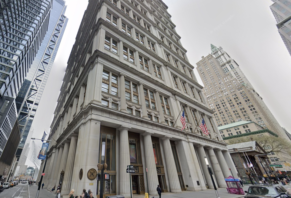 195 Broadway, where Brooks Brothers signed a 10K SF lease this week.