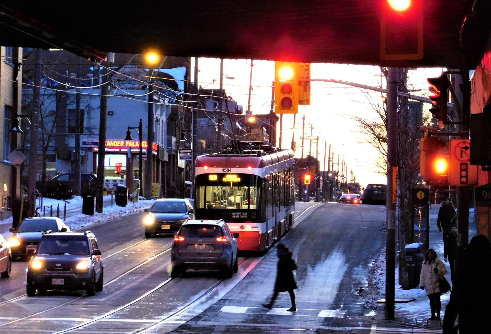 TTC Queen West