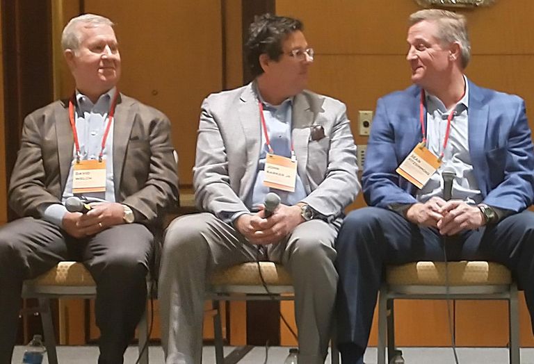 David WelchDAVID WELCHCEO, Robinson Weeks PartnersJohn Barker, Jr.JOHN BARKER, JR.President, Red Rock DevelopmentsSean FitzsimmonsSEAN FITZSIMMONSSVP, Industrial Development, Broe Real Estate Group