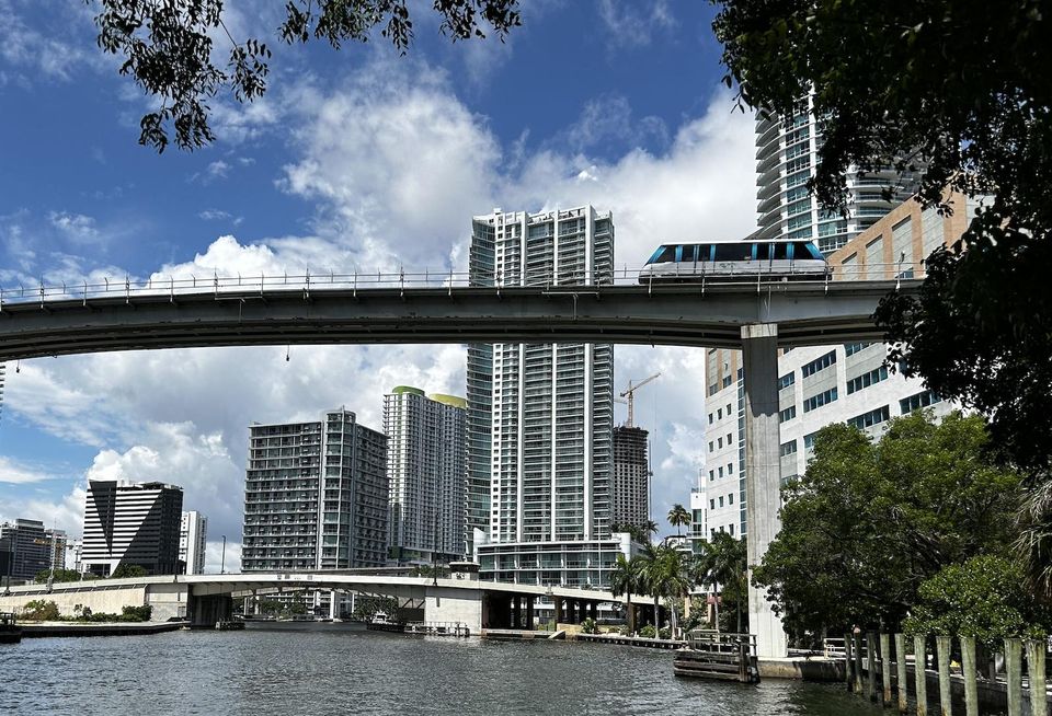 Downtown Miami Metromover Miami River