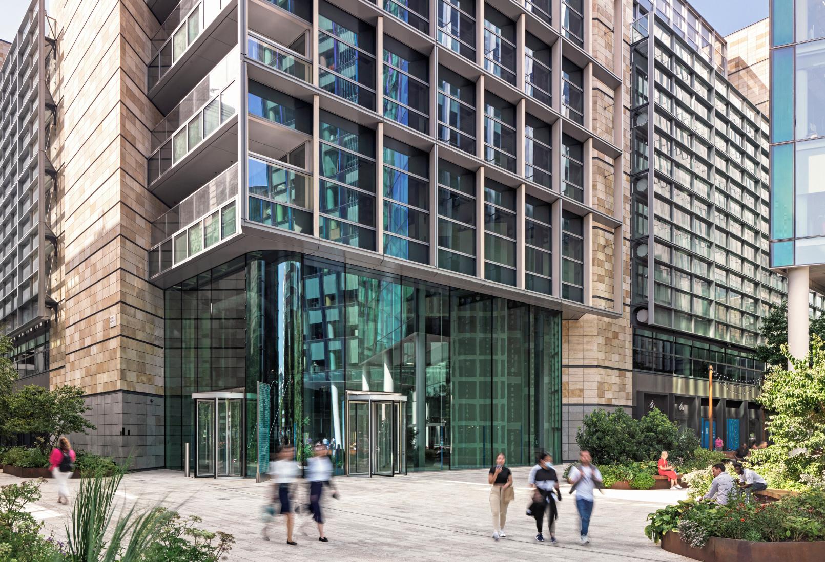 AI Firms Go On 375K SF London Office Leasing Tear